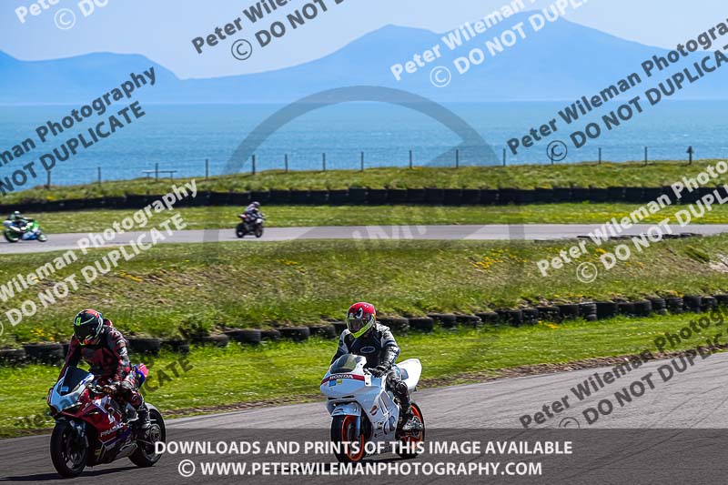 anglesey no limits trackday;anglesey photographs;anglesey trackday photographs;enduro digital images;event digital images;eventdigitalimages;no limits trackdays;peter wileman photography;racing digital images;trac mon;trackday digital images;trackday photos;ty croes